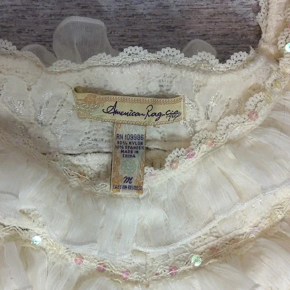 American Rag-Cie Ivory Floral Lace top Nylon/Spandex Medium Sequins, Ruffles - Picture 4 of 8